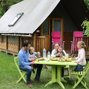 Le Nid Du Parc Camping
